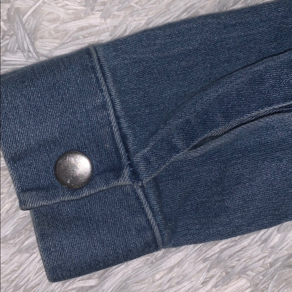 Crop denim jacket - Picture 3 of 4